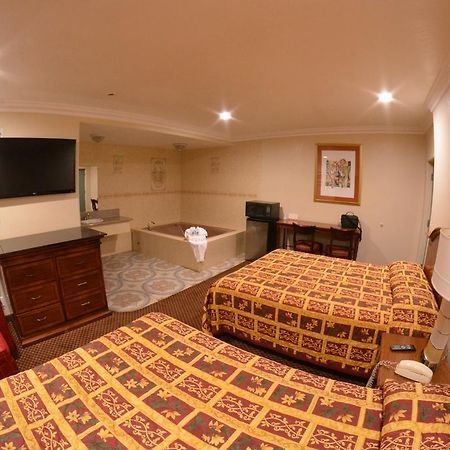 أوكسنارد، كاليفورنيا The Palace Inn المظهر الخارجي الصورة